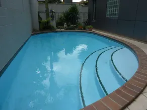 City Suites - Piscine