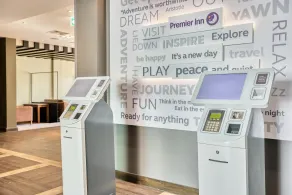 Premier Inn Rickmansworth - Reception