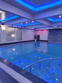 ARCO Hotels and Resorts Srinagar - Pool