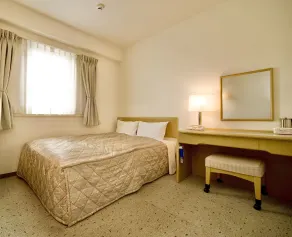 Kurashiki Ekimae Universal Hotel - Zimmer