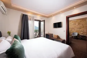 Hotel Naiades - Rum