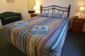 Parkhaven Motel - Room