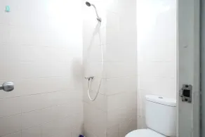 City Park Apartment by Anita - Bathroom