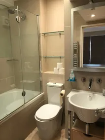 Beaufort Gardens Apartment in Knightsbridge - Salle de bain