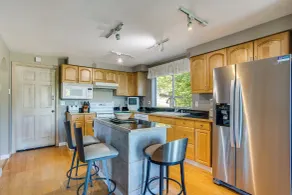 Federal Way Vacation Rental: Bay & Mountain Views! - Interiør