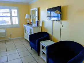 Coral Sands Inn - Chambre