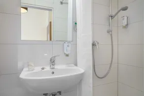 Novum Hotel Alster Hamburg St. Georg - Badezimmer
