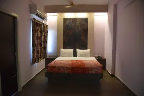 Temple Stays - Friendliness & Cleanliness Room - Room