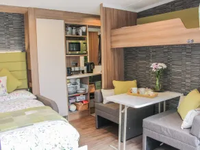 Jacob's Meadow Pod 2 - Room
