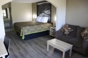 Super 8 by Wyndham Cabot - Room