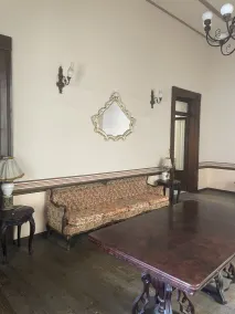 Mesón del Obispado - Reception