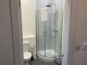 The Claremont Preston - Bathroom
