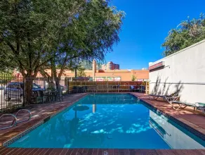 Boulder University Inn - Pool