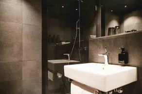 Yasuragi - Bathroom