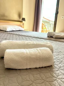 HÖTEL U SANTA MARIA - Badezimmer