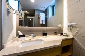 La Quinta by Wyndham Istanbul Gunesli - Salle de bain