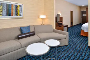 Fairfield Inn & Suites by Marriott Sacramento Airport Woodland - Chambre