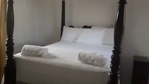 Ridge Bay Chateau - Room