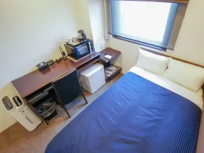 HOTEL LiVEMAX Kanazawa Ekimae - Quarto