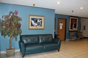 Eastwood Inn - Reception