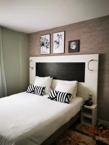 Hôtel Couvent du Franciscain - Vue de la chambre