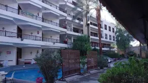 Rezeiky Hotel & Camp 您在盧克索的第二個家 - Piscine