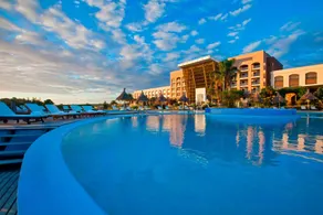 Sheraton Colonia Golf & Spa Resort - Pool