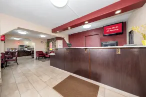 Red Roof Inn PLUS+ Huntsville – Madison - Rezeption