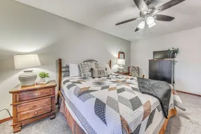 Condo w/ Hot Tub ~ 4 Miles to Ruidoso Winter Park! - Innvendig