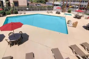 Motel 6 Old town Scottsdale Fashion Square - Piscine