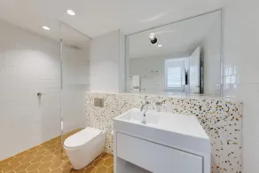 Adina Apartment Hotel Chippendale - Bathroom
