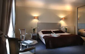 Hotel Cosmos & Spa  - Habitación