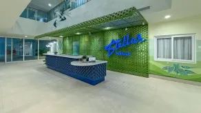 Stellar Panglao - Recepción