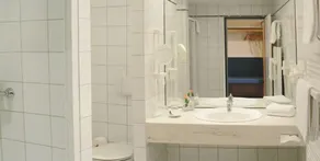 Main Hotel Eckert 3-Sterne Superior - Bathroom