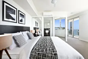 Oshen Holiday Apartments Yeppoon - Room