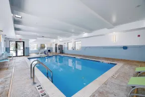 Holiday Inn Express Wilkes Barre East by IHG - Piscine