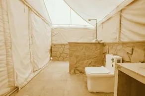 Tokyo Desert Camp - Bad