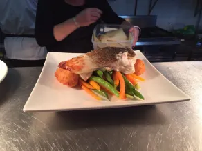 Finley Country Club Hotel Motel - Restaurant