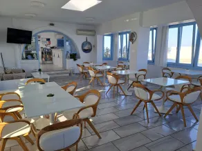 Stratos Apartments & Studios - Coin salon dans le hall