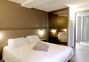 Logis Hôtel Restaurant de France - Værelse