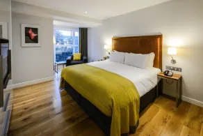 PREMIER SUITES Dublin, Ballsbridge - Room