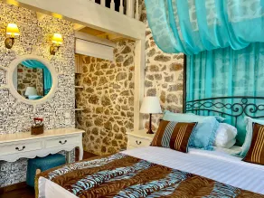 PortaDelMare deluxe suites - Room