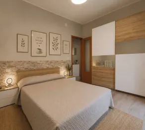 Cozy Apartment Overlooking the Main Square - Værelse