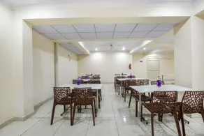 Fabhotel Palm Paradise - Restaurant