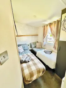 Cozy Newquay Lodge With Private Hot Tub, - Rom