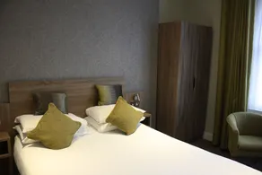 Phoenix Hotel - Chambre