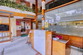 Hotel Amrit Residency - Vestíbulo