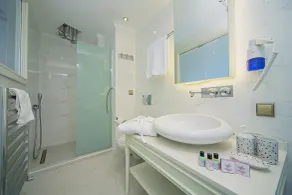 Ada Hotel Istanbul - Bathroom