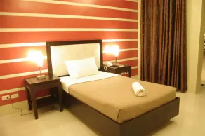 The Red Palm Suites and Restaurant - Chambre