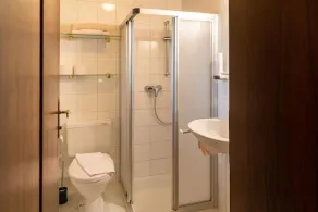 Sаfestay Kitzbühel Alpine l Self-Check-In - Salle de bain